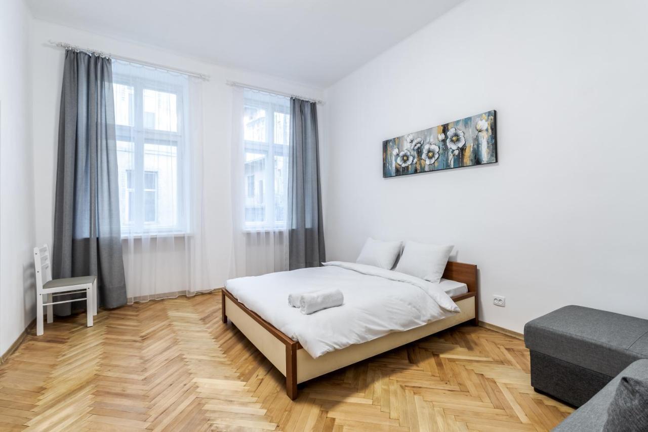 City Shalom Apartment Lviv Eksteriør bilde